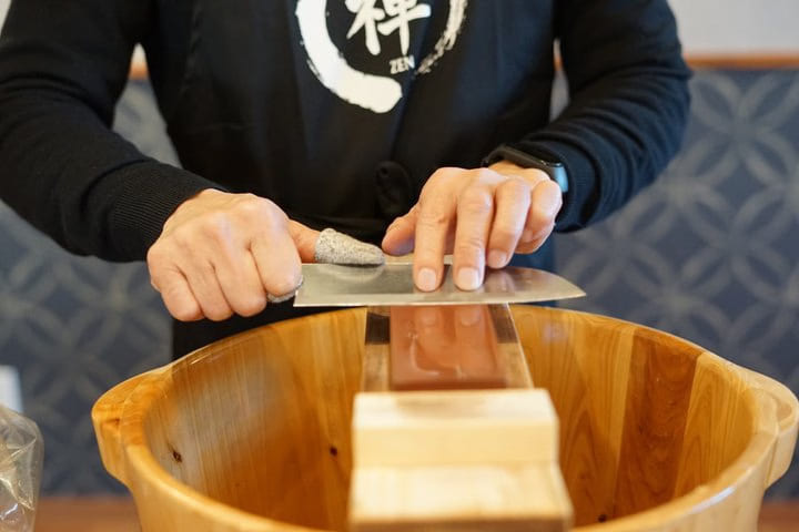 Japanese knife sharpening on a whetstone
